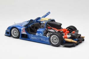 Mercedes CLK GTR #12 Original Teile FIA GT 1999 Maisto 1:18 56036 Метал — снимка 4 от 7