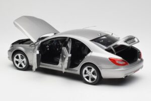 Mercedes CLS C218 Designo Alubeam Titanium Norev 1:18 B66961298 Метал — снимка 5 от 8