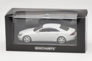 Mercedes CLS-Class C219 Linea Бял Minichamps 1:43 436034300 Метал — снимка 4 от 4