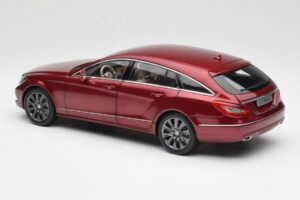 Mercedes CLS Shooting Brake X218 Thulite Червен Norev 1:18 B66960116 Метал — снимка 7 от 8