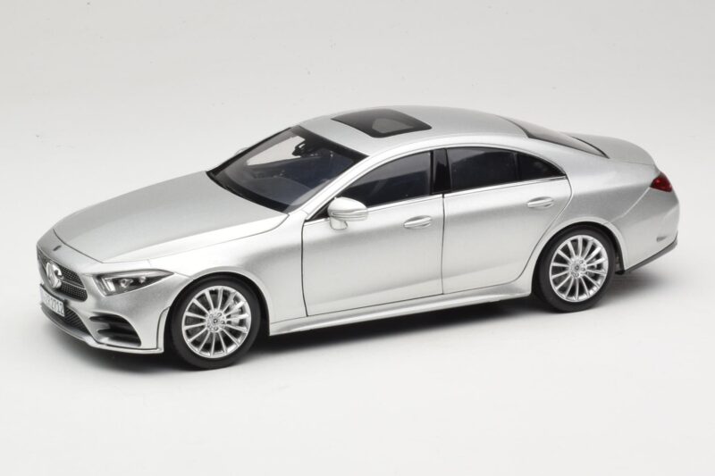 Mercedes CLS C257 Сребрист Norev 1:18 183489 Метал