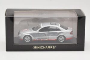 Mercedes E-Class W211 #7 Team AutoBild Paris-Beijing 2006 Replacement Box Minichamps 1:43 MB001 Метал — снимка 4 от 4