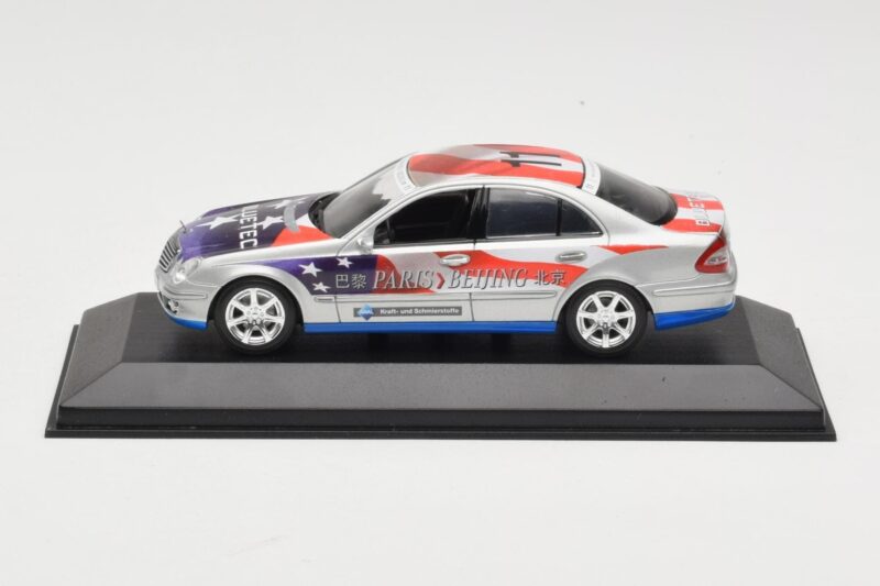 Mercedes E-Class W211 #11 Bluetec Paris-Beijing 2006 Minichamps 1:43 B66962267-R Метал