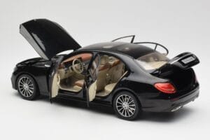 Mercedes E-Class W213 Obsidian Черен iScale 1:18 B66960380 Метал — снимка 5 от 8