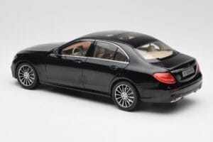 Mercedes E-Class W213 Obsidian Черен iScale 1:18 B66960380 Метал — снимка 7 от 8