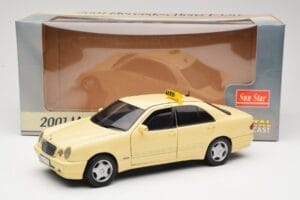 Mercedes E320 W210 Taxi Sun Star 1:18 1160 Метал — снимка 8 от 8