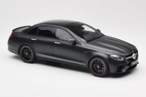 Mercedes AMG E63 S W213 Edition 1 Night Черен GT Spirit 1:18 B66963111 Смола — снимка 4 от 6