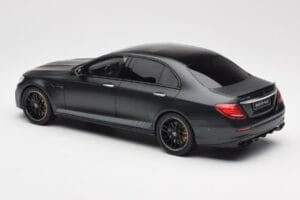 Mercedes AMG E63 S W213 Edition 1 Night Черен GT Spirit 1:18 B66963111 Смола — снимка 5 от 6