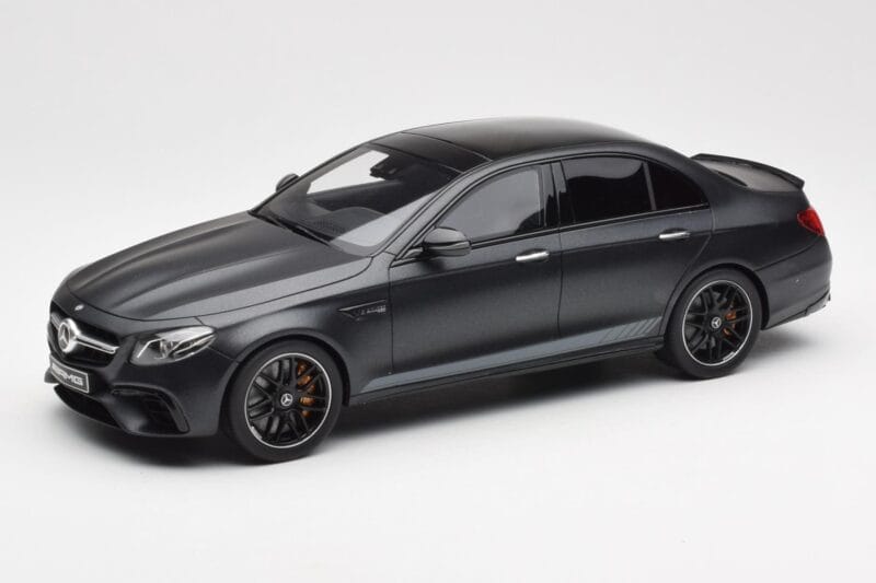 Mercedes AMG E63 S W213 Edition 1 Night Черен GT Spirit 1:18 B66963111 Смола
