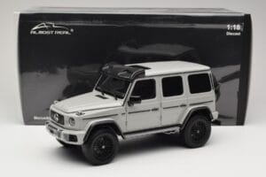 Mercedes G 63 AMG 4x4 Squared Arabian Grey Almost Real 1:18 820829 Метал — снимка 8 от 8