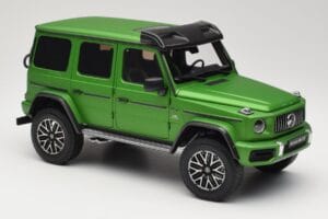 Mercedes G 63 AMG 4x4 Squared Green Hell Magno Almost Real 1:18 820821 Метал — снимка 6 от 8