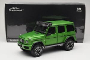 Mercedes G 63 AMG 4x4 Squared Green Hell Magno Almost Real 1:18 820821 Метал — снимка 8 от 8