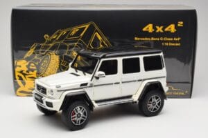 Mercedes G 63 AMG 4x4 Squared Polar White Almost Real 1:18 820203 Метал — снимка 8 от 8