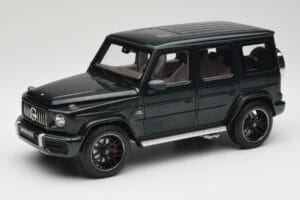Mercedes G 63 AMG W463 Green Metallic Minichamps 1:18 110037066 Метал