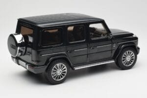 Mercedes G-Class G500 W463A Emerald Green Minichamps 1:18 B66960810 Метал — снимка 3 от 8