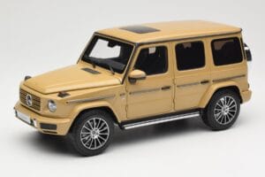Mercedes G-Class G 500 W463A Solarbeam Yellow Metallic Minichamps 1:18 113037108 Метал