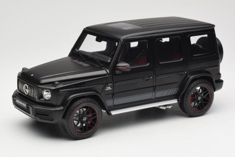 Mercedes G-Class G63 AMG W463A Matt Black Minichamps 1:18 110037064 Метал