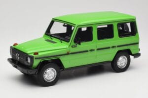 Mercedes G-Class W460 LWB Зелен Minichamps 1:18 155038101 Метал