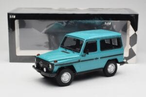Mercedes G-Class W460 SWB Тюркоазен Minichamps 1:18 155038001 Метал — снимка 6 от 6