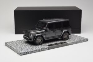 Mercedes G-Class W463 Brabus V12 800 Widestar Сив Minichamps 1:18 107032300 Метал — снимка 6 от 6