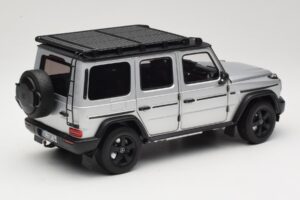 Mercedes G-Class W463 Iridium Silver Norev 1:18 183030 Метал — снимка 3 от 8