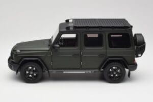 Mercedes G-Class W465 Маслиненозелен Norev 1:18 B66960662 Метал — снимка 4 от 8