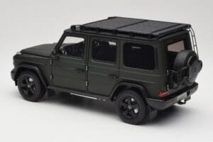 Mercedes G-Class W465 Маслиненозелен Norev 1:18 B66960662 Метал — снимка 7 от 8