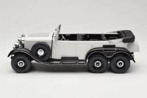 Mercedes G4 W31 Бял MCG 1:18 MCG18208 Метал — снимка 3 от 6