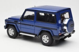 Mercedes G500 W463 SWB Син AUTOart 1:18 76114 Метал — снимка 7 от 8
