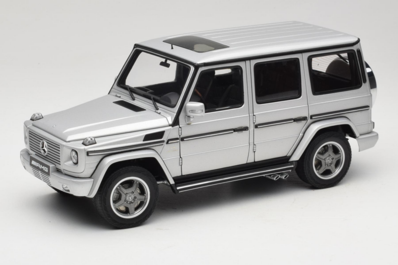 Mercedes G55 AMG W463 Сребърен AUTOart 1:18 76247 Метал