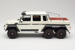 Mercedes AMG G63 6x6 W463 Бял GT Spirit 1:18 GT100 Смола — снимка 3 от 6