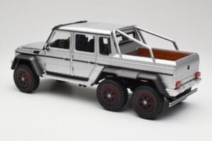 Mercedes AMG G63 W463 6x6 Iridium Сребрист AUTOart 1:18 76301 Композит — снимка 7 от 8