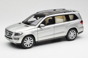 Mercedes GL-Class X166 Iridium Сребрист Metallic Norev 1:18 B66960097 Метал