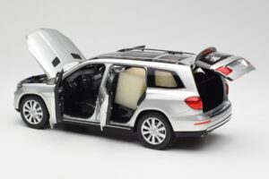 Mercedes GL-Class X166 Iridium Сребрист Metallic Norev 1:18 B66960097 Метал — снимка 5 от 8