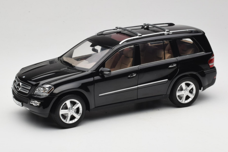 Mercedes GL X164 Obsidian Black Minichamps 1:18 B66962334 Метал