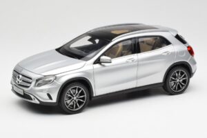Mercedes GLA X156 Polar Сребрист Металик Norev 1:18 B66960267 Метал