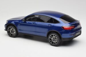 Mercedes AMG GLC 43 Coupe Brilliant Син GT Spirit 1:18 B66960468 Смола — снимка 5 от 6