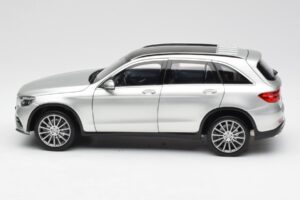 Mercedes GLC X253 Iridium Сребрист Norev 1:18 B66960363 Метал — снимка 4 от 8