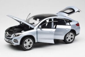 Mercedes GLE Coupe C292 Diamond Сребрист Norev 1:18 B66960358 Метал — снимка 2 от 8