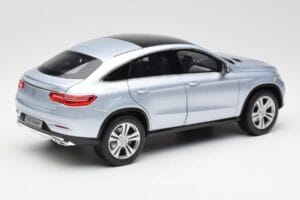 Mercedes GLE Coupe C292 Diamond Сребрист Norev 1:18 B66960358 Метал — снимка 3 от 8