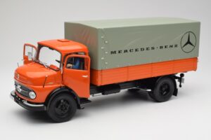 Mercedes L911 Оранжев Schuco 1:18 450044700 Метал — снимка 2 от 8