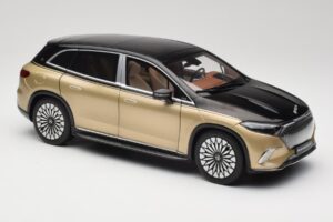 Mercedes Maybach EQS 680 V297 Бежов NZG 1:18 B66960592 Метал — снимка 6 от 8