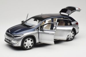 Mercedes Maybach EQS 680 V297 Син NZG 1:18 1060/23 Метал — снимка 2 от 8