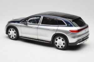 Mercedes Maybach EQS 680 V297 Син NZG 1:18 1060/23 Метал — снимка 7 от 8