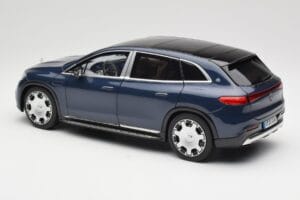 Mercedes Maybach EQS 680 V297 Тъмносин NZG 1:18 B66960593 Метал — снимка 7 от 8