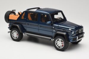Mercedes Maybach G650 Landaulet Тъмносин GT Spirit 1:18 GT174 Смола — снимка 4 от 6