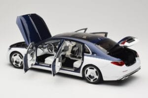Mercedes Maybach S-Class Z223 Nautical Blue Diamond White Almost Real 1:18 820126 Метал — снимка 5 от 8