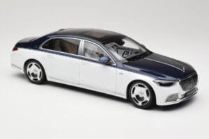 Mercedes Maybach S-Class Z223 Nautical Blue Diamond White Almost Real 1:18 820126 Метал — снимка 6 от 8