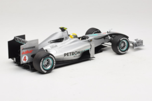 Mercedes MGP W01 #4 N. Rosberg Mercedes GP Showcar 2010 Minichamps 1:18 150100074 Метал — снимка 2 от 7