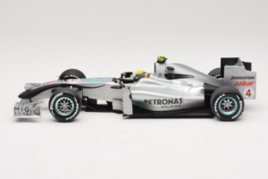 Mercedes MGP W01 #4 N. Rosberg Mercedes GP Showcar 2010 Minichamps 1:18 150100074 Метал — снимка 3 от 7